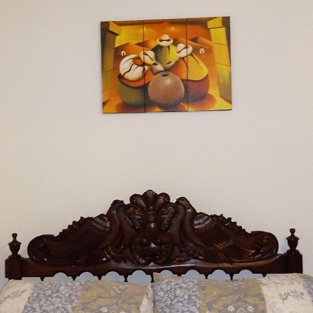 Nydia'S Trujillo City Hostel מראה חיצוני תמונה